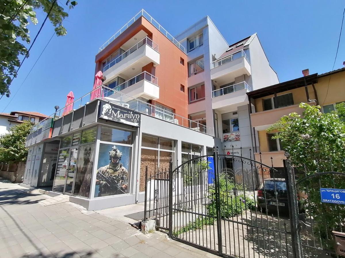 Zoleks Apartment Burgas Ngoại thất bức ảnh